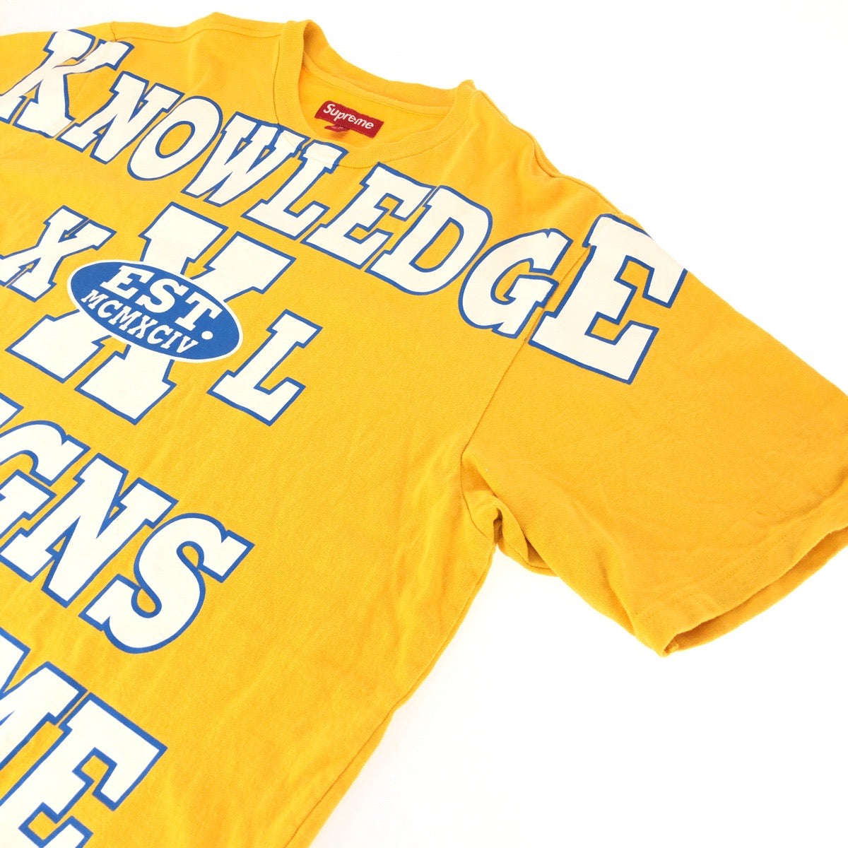 25957
Supreme シュプリーム Overprint Knowledge S/S Top サイズXL イエロー ホワイト ブルー コットン SUP-SS24-123 半袖Ｔシャツ カットソー メンズ ABP120