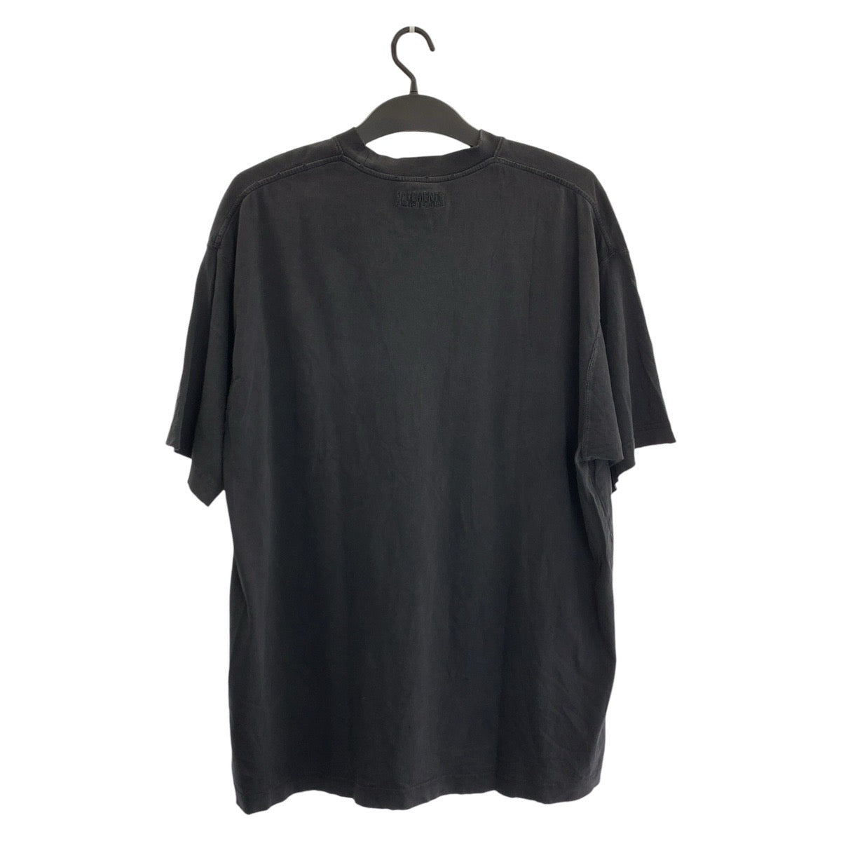 25960
VETEMENTS ヴェトモン MADE ON EARTH サイズS ブラック 黒 コットン 半袖Ｔシャツ クルーネック メンズ AB400