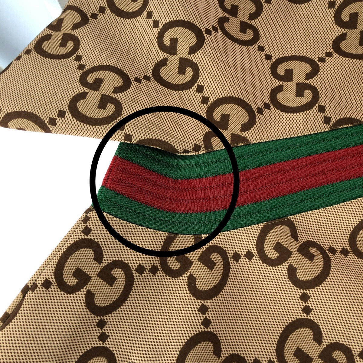 25964
GUCCI グッチ シェリーライン ジャンボGG サイズL ベージュ ブラウン ポリエステル 713974 ジャケット トラックジャケット メンズ ABP1800