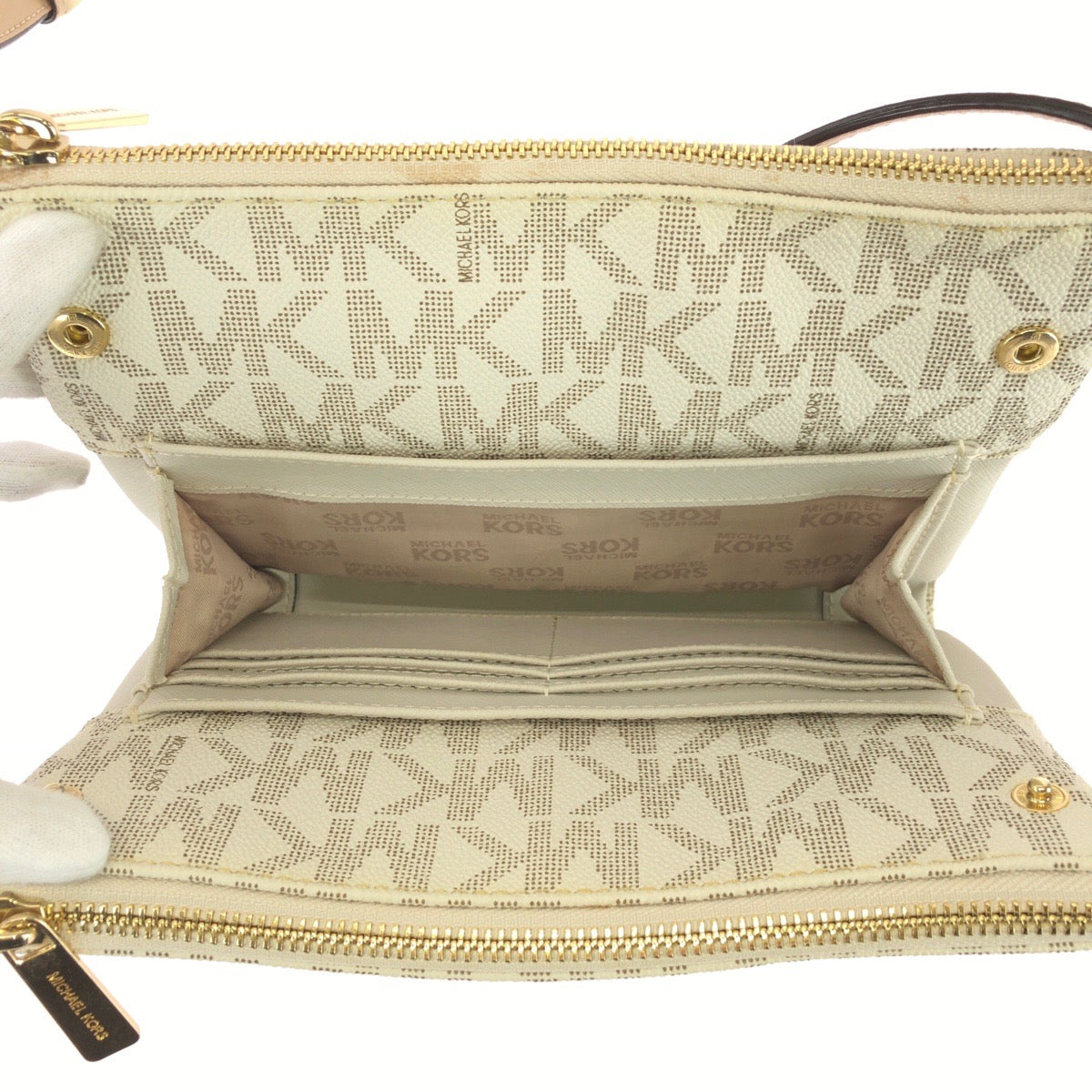 25985
Michael Kors マイケルコース JET SET ITEM MKロゴ ホワイト ゴールド金具 PVC 35T6GFTC7B ショルダーバッグ レディース ABP9