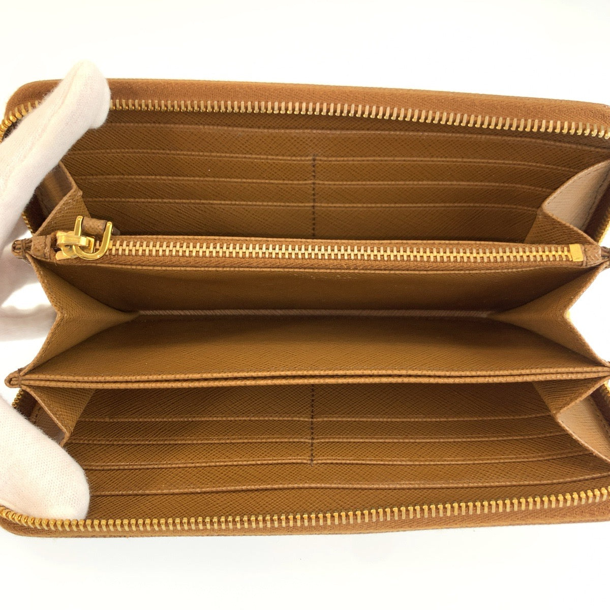 26014
PRADA プラダ サフィアーノ ブラウン ゴールド金具 レザー 長財布 ロングウォレット レディース A