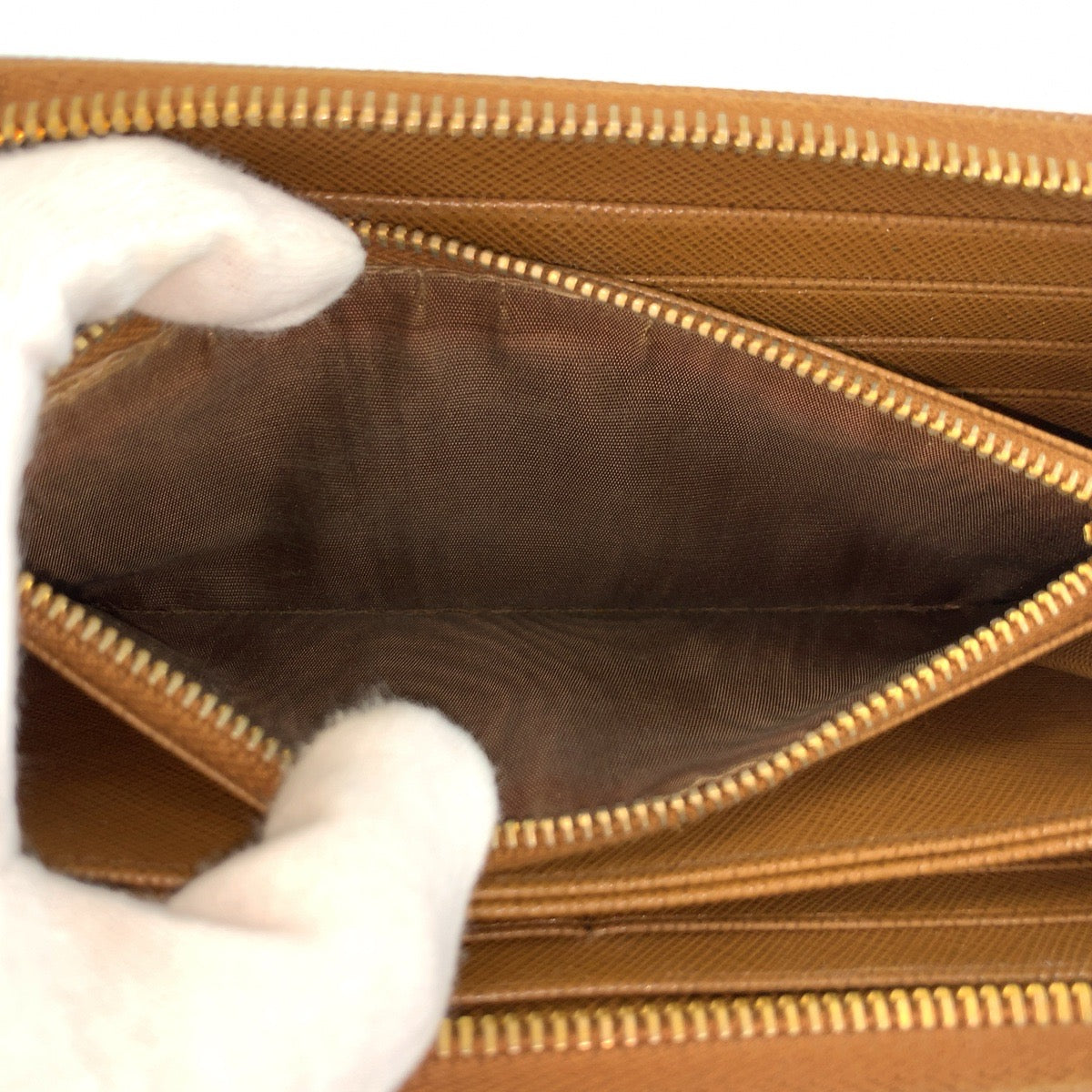 26014
PRADA プラダ サフィアーノ ブラウン ゴールド金具 レザー 長財布 ロングウォレット レディース A