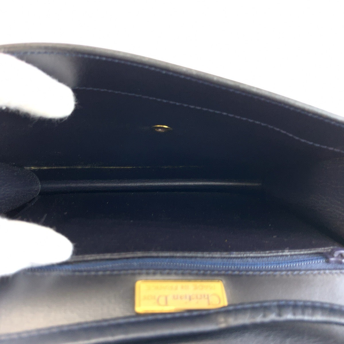 26026
Christian Dior クリスチャンディオール ヴィンテージ リボン ネイビー ゴールド金具 レザー ショルダーバッグ ポシェット レディース ABP35