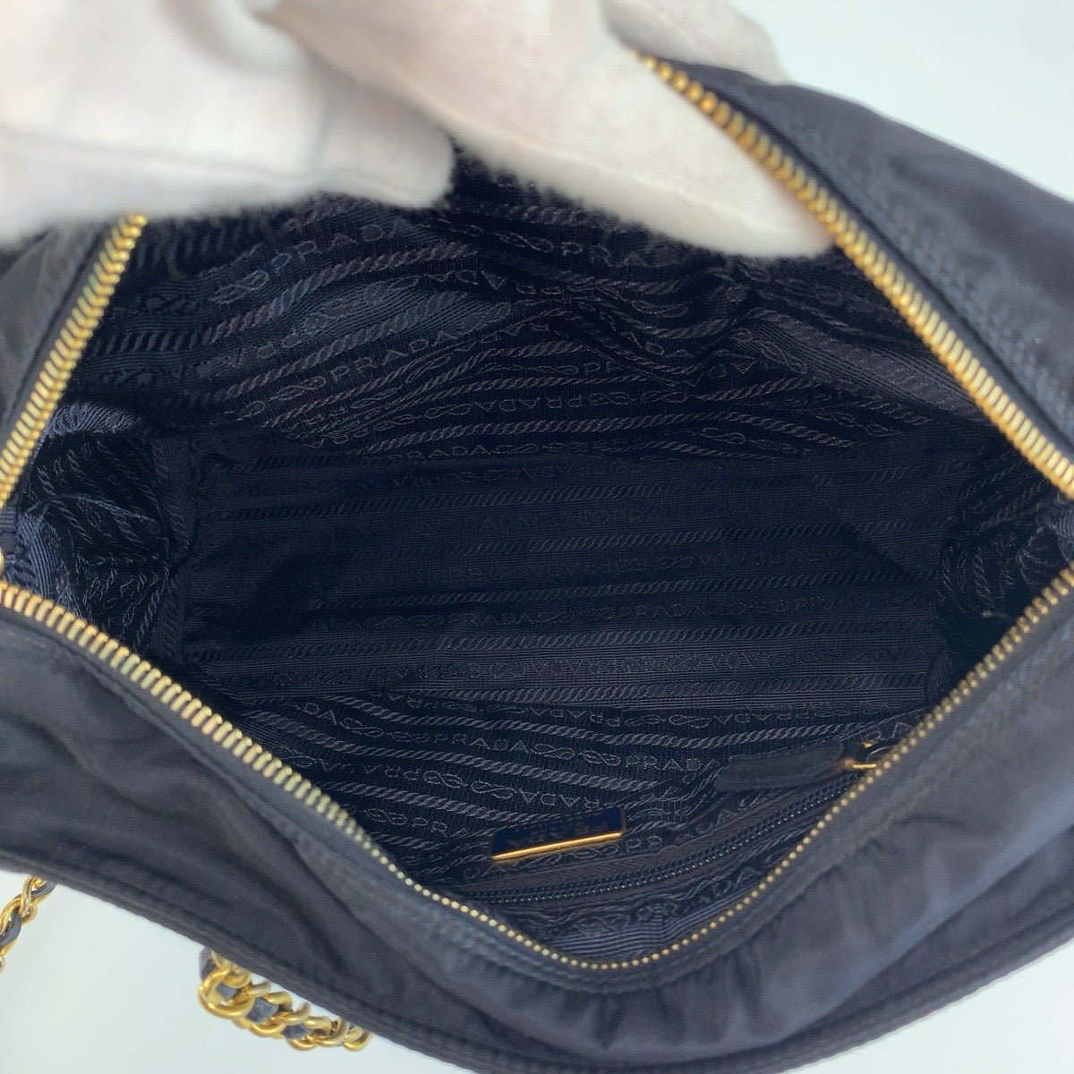 26034
PRADA プラダ ヴィンテージ テスート 三角ロゴプレート ネイビー ゴールド金具 ナイロン / レザー トートバッグ ショルダーバッグ レディース AB35