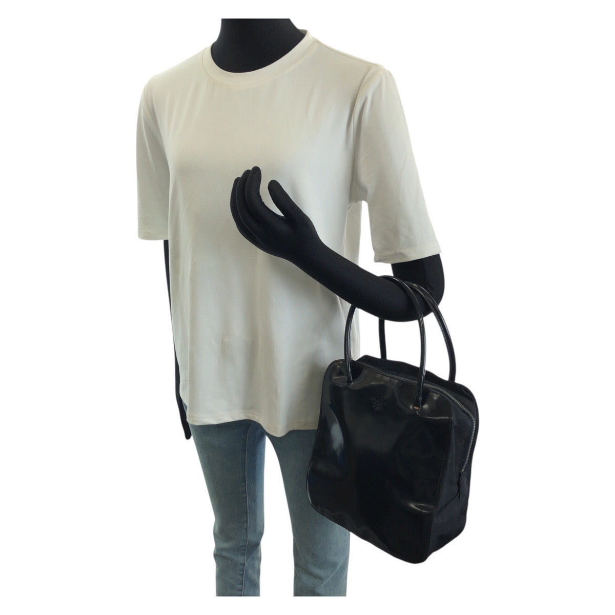 26037
PRADA プラダ ヴィンテージ テスート ブラック 黒 シルバー金具 パテントレザー / ナイロン トートバッグ レディース AB21