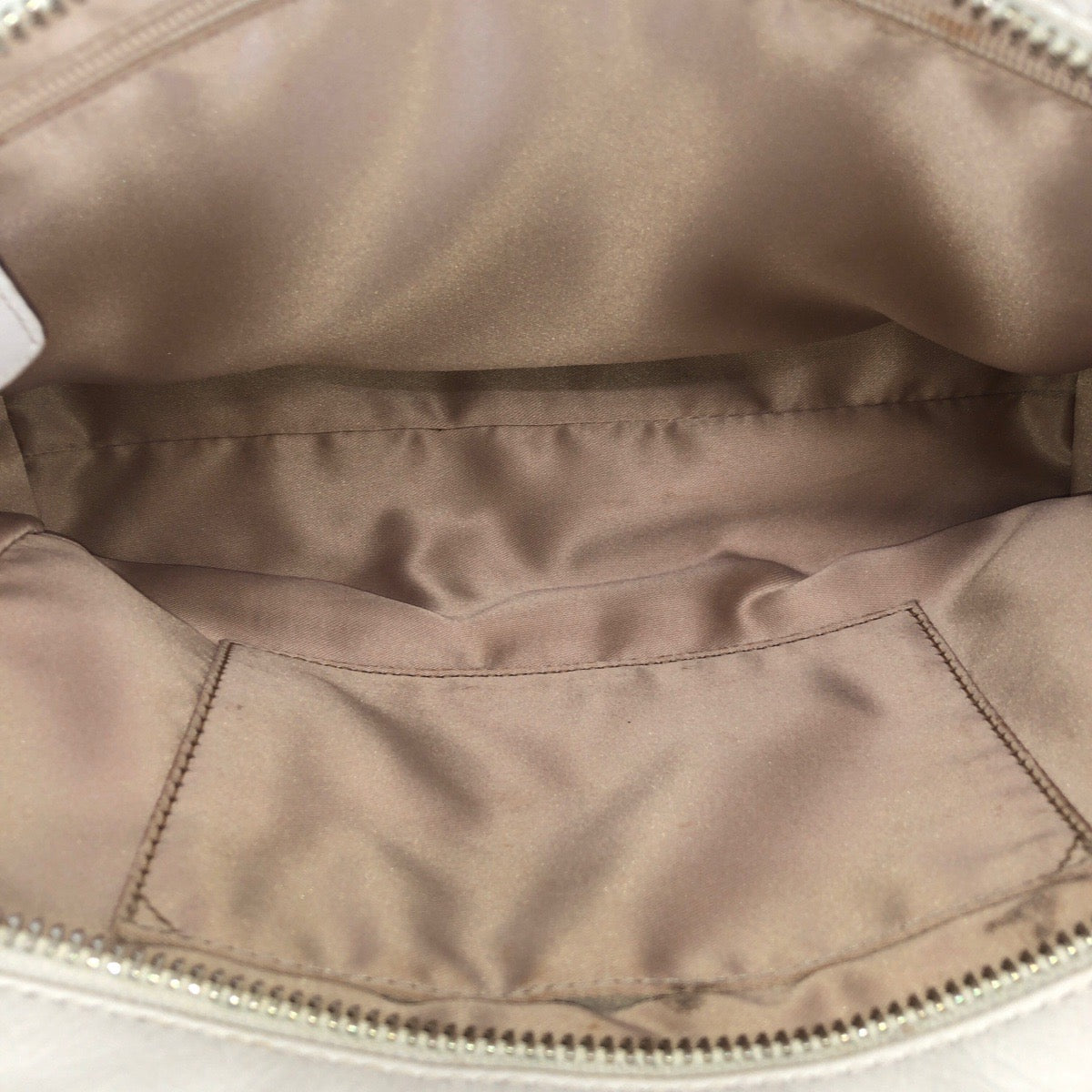 26040
COACH コーチ シグネチャー ２way ベージュ ホワイト シルバー金具 キャンバス / レザー トートバッグ ショルダーバッグ レディース AB8