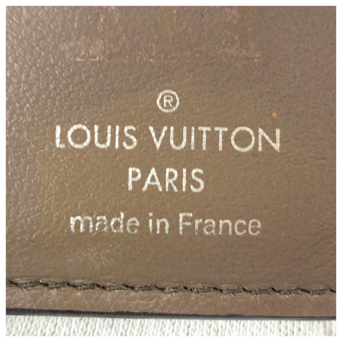 26046
LOUIS VUITTON ルイヴィトン ポルトフォイユ・カプシーヌ コンパクト ピンク シルバー金具 レザー M62156 折財布 コンパクトウォレット レディース ABP30
