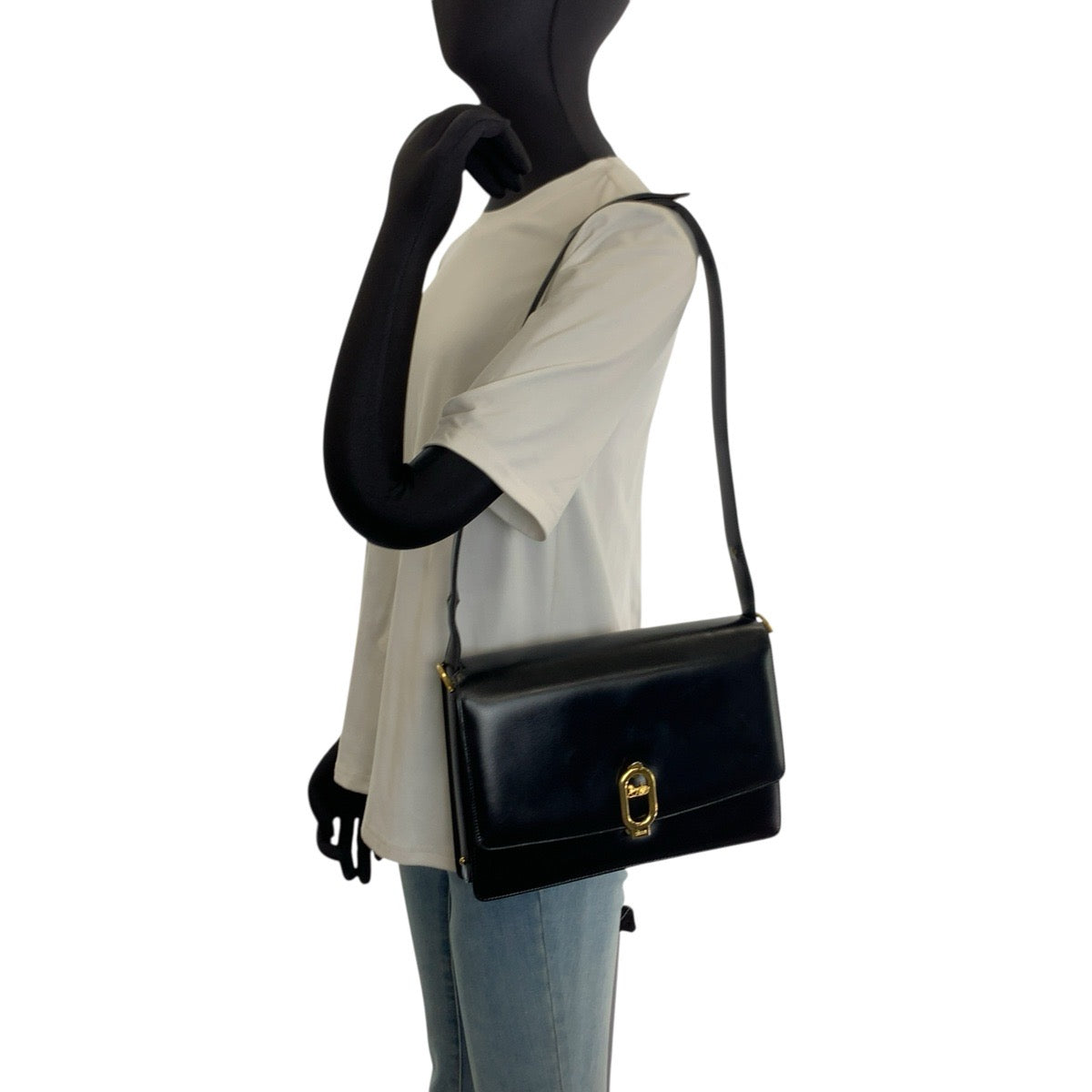 26054
CELINE セリーヌ ヴィンテージ 馬車金具 ブラック 黒 ゴールド金具 レザー ハンドバッグ ショルダーバッグ レディース A56