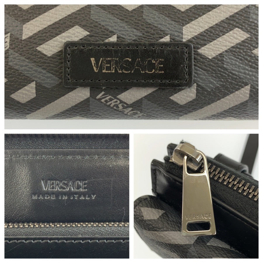 26055
VERSACE ヴェルサーチ ラグレカ ブラック 黒 シルバー金具 PVC ショルダーバッグ ウェアラブルウォレット レディース ABP21