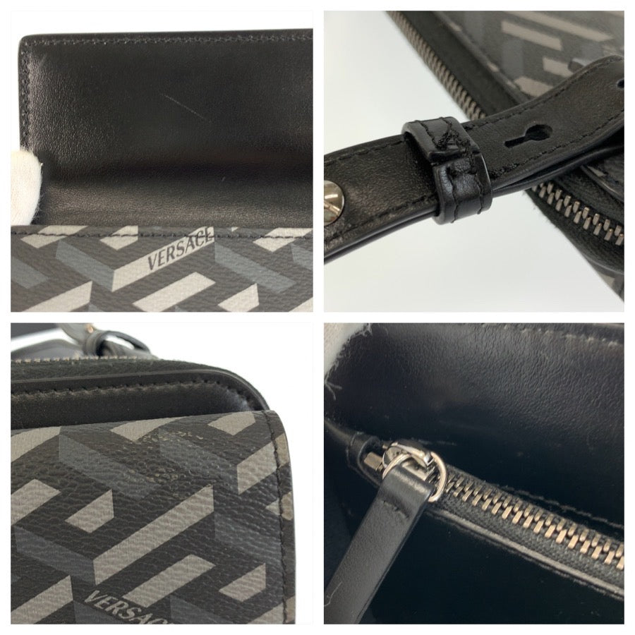 26055
VERSACE ヴェルサーチ ラグレカ ブラック 黒 シルバー金具 PVC ショルダーバッグ ウェアラブルウォレット レディース ABP21