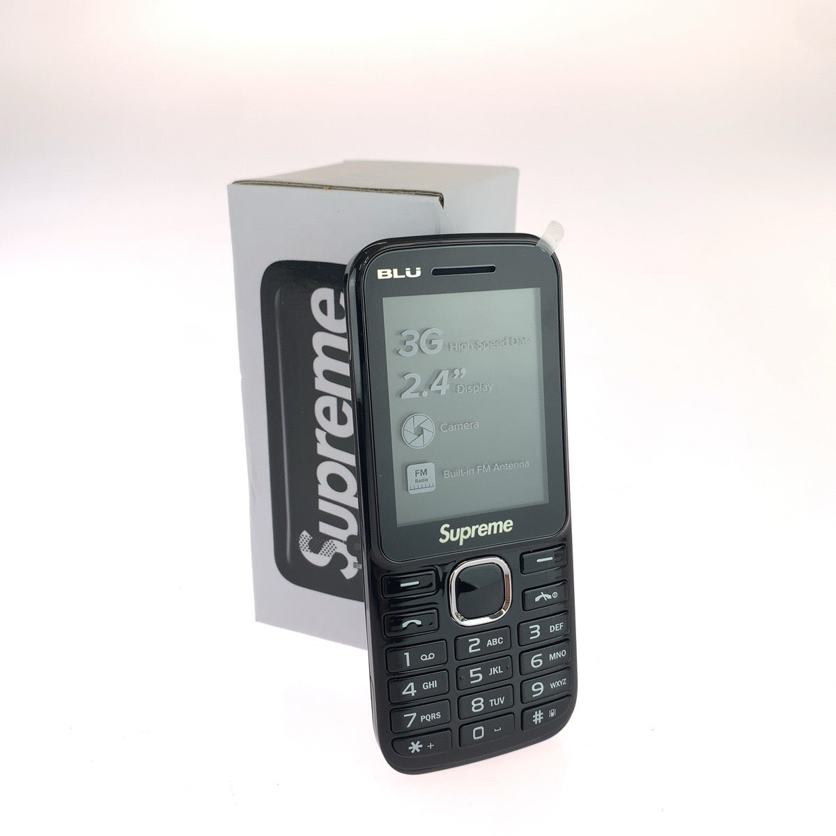 26359
Supreme シュプリーム Supreme×BLU Zoey 2.4 3G ブラック ホワイト プラスチック A037A 携帯電話 フィーチャーフォン メンズ N