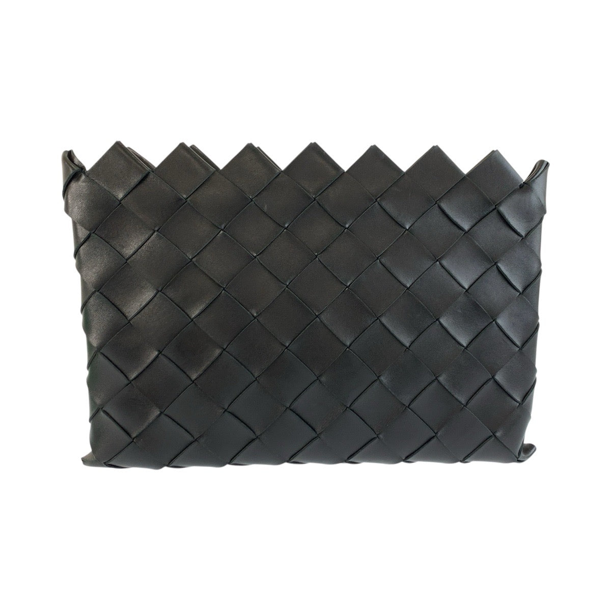 26065
BOTTEGAVENETA ボッテガヴェネタ イントレチャート ブラック 黒 シルバー金具 レザー S02159603K クラッチバッグ セカンドバッグ メンズ A72