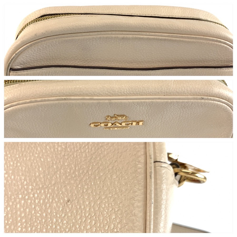26067
COACH コーチ ホワイト クリーム ゴールド金具 レザー CA207 ショルダーバッグ メッセンジャーバッグ レディース AB3