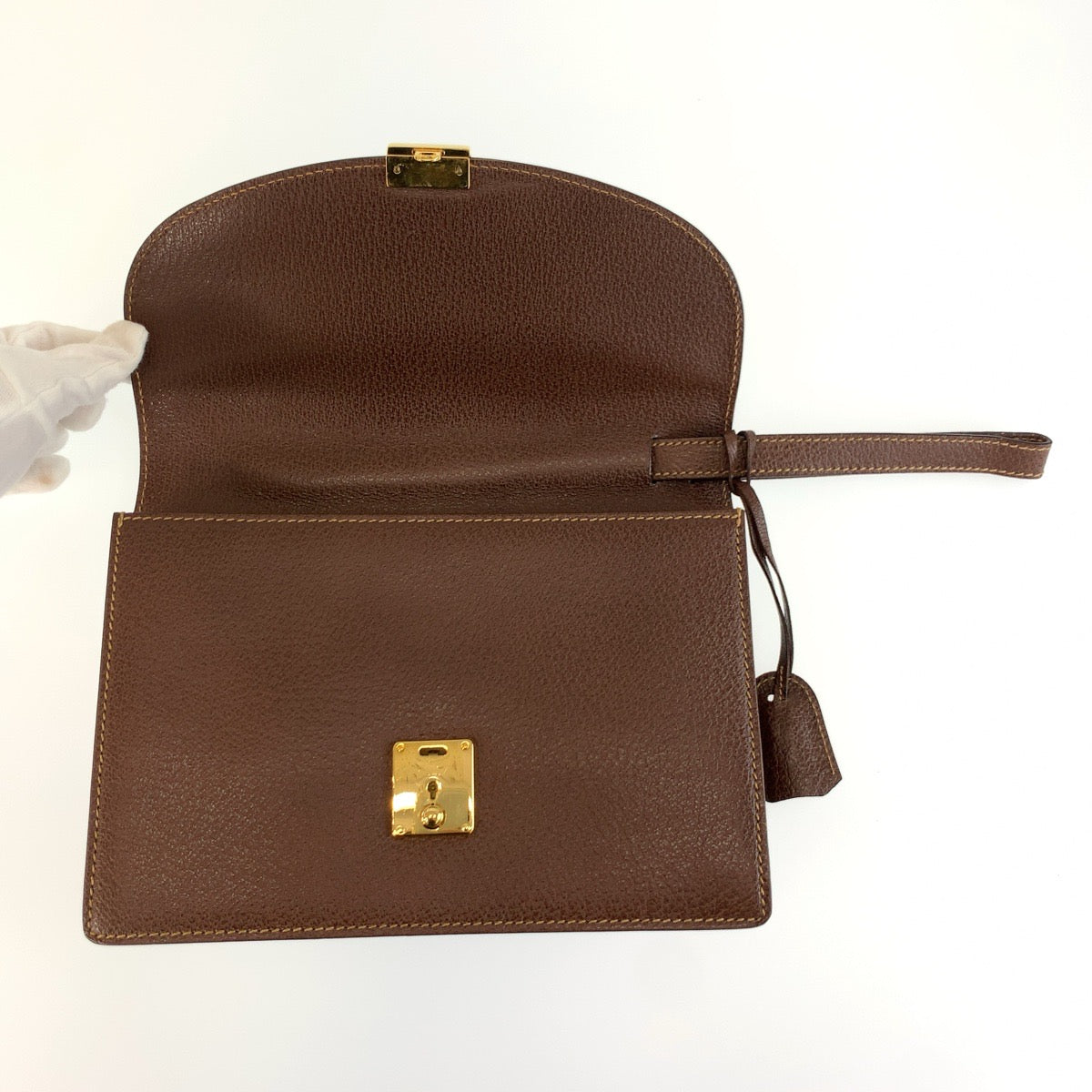26069
GUCCI グッチ ブラウン ゴールド金具 レザー 018 122 194 クラッチバッグ セカンドバッグ メンズ ABP28