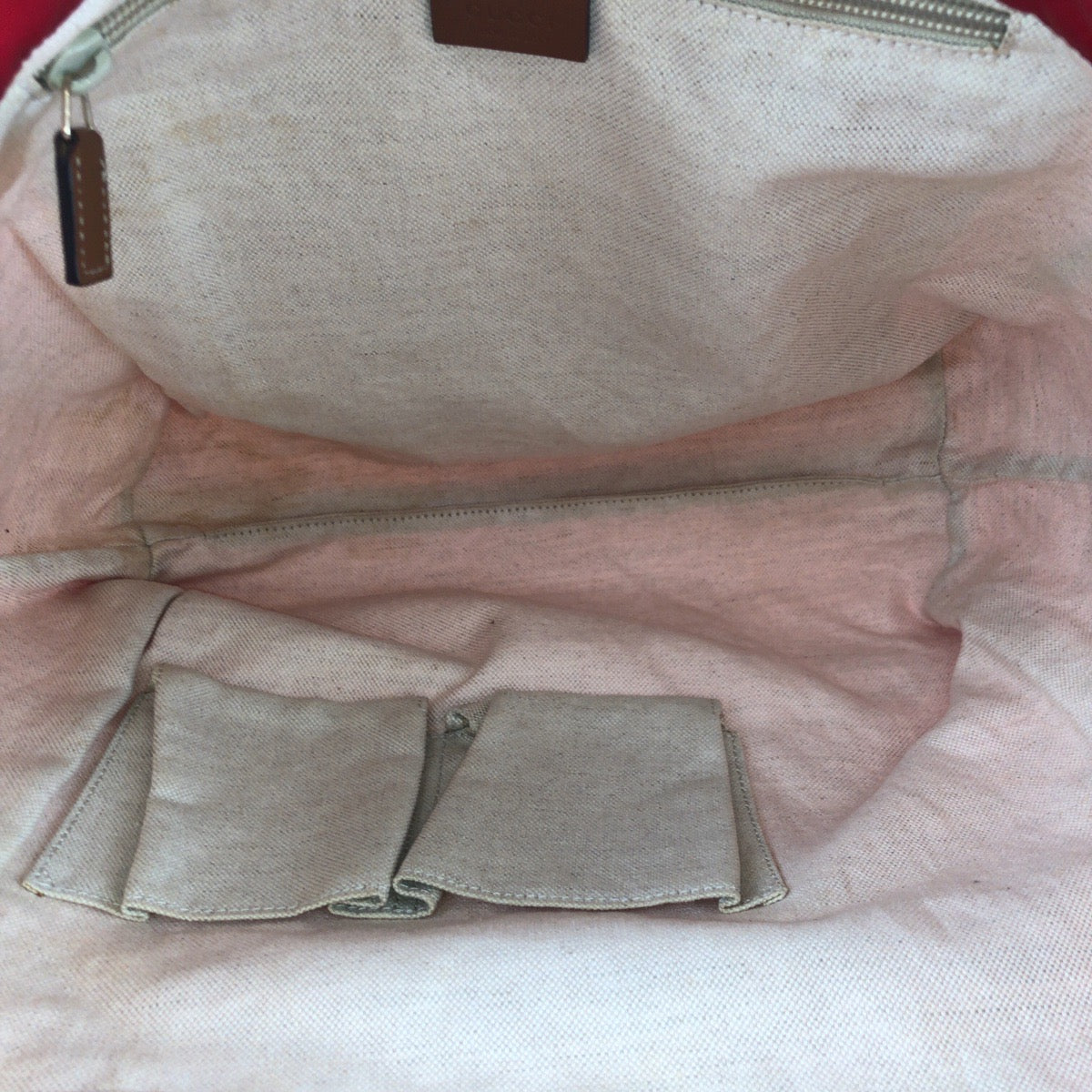 26177
GUCCI グッチ GGナイロン レッド ブラウン ゴールド金具 ナイロン / レザー 282439 トートバッグ ハンドバッグ レディース ABP37