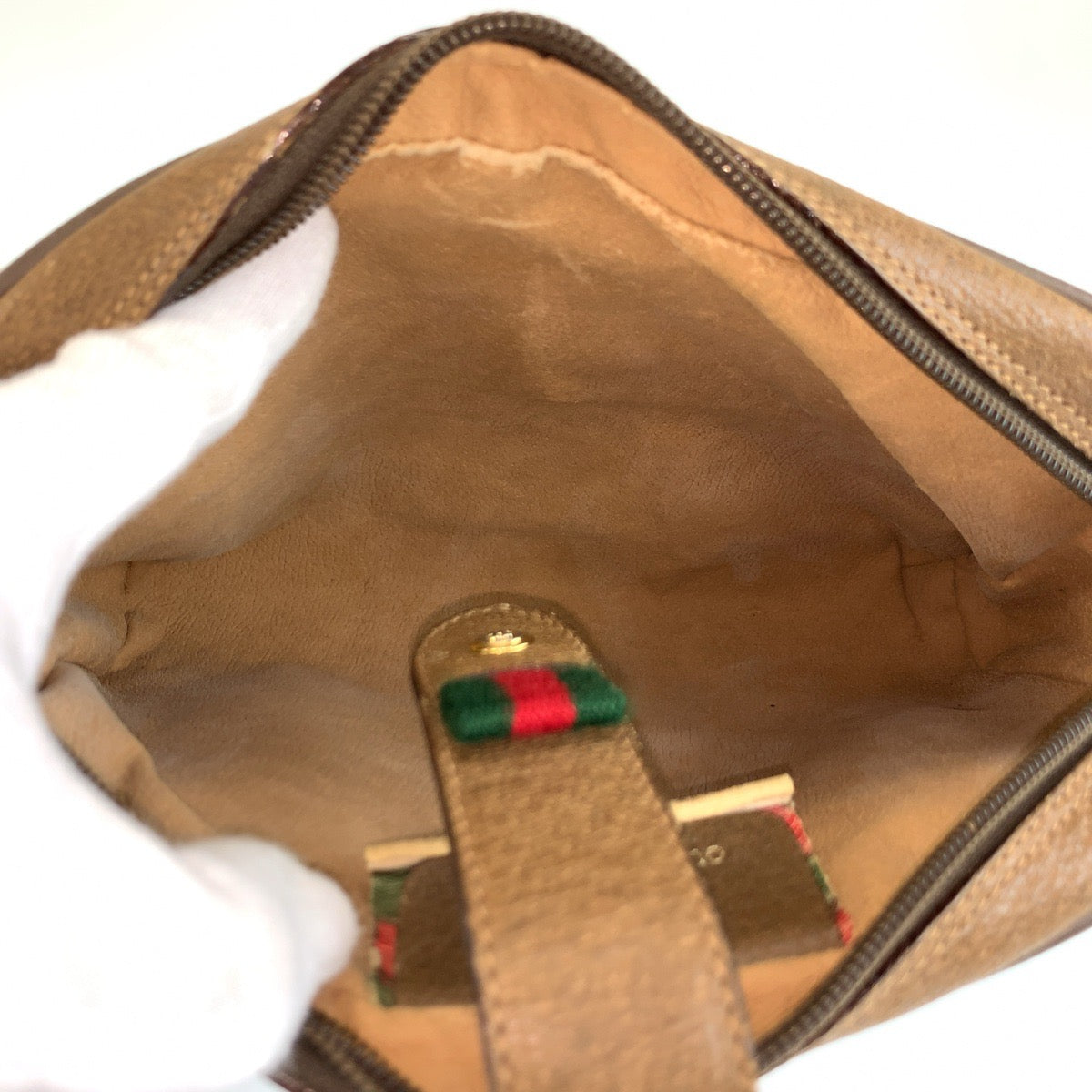 26196
GUCCI グッチ ヴィンテージ シェリーライン ベージュ ゴールド金具 GGスプリームキャンバス / レザー 116 02 055 ショルダーバッグ ポシェット レディース AB37