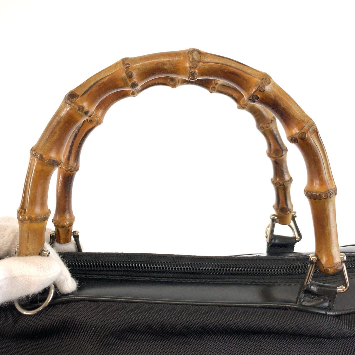 26213
GUCCI グッチ バンブー ブラック 黒 シルバー金具 ナイロン / エナメル 000 2040 0538 ハンドバッグ ショルダーバッグ 2way レディース ABP23