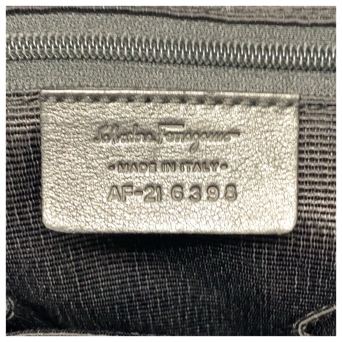 26214
Salvatore Ferragamo サルヴァトーレフェラガモ ガンチーニ ブラック 黒 キャンバス / レザー AF-21 6398 トートバッグ レディース A35