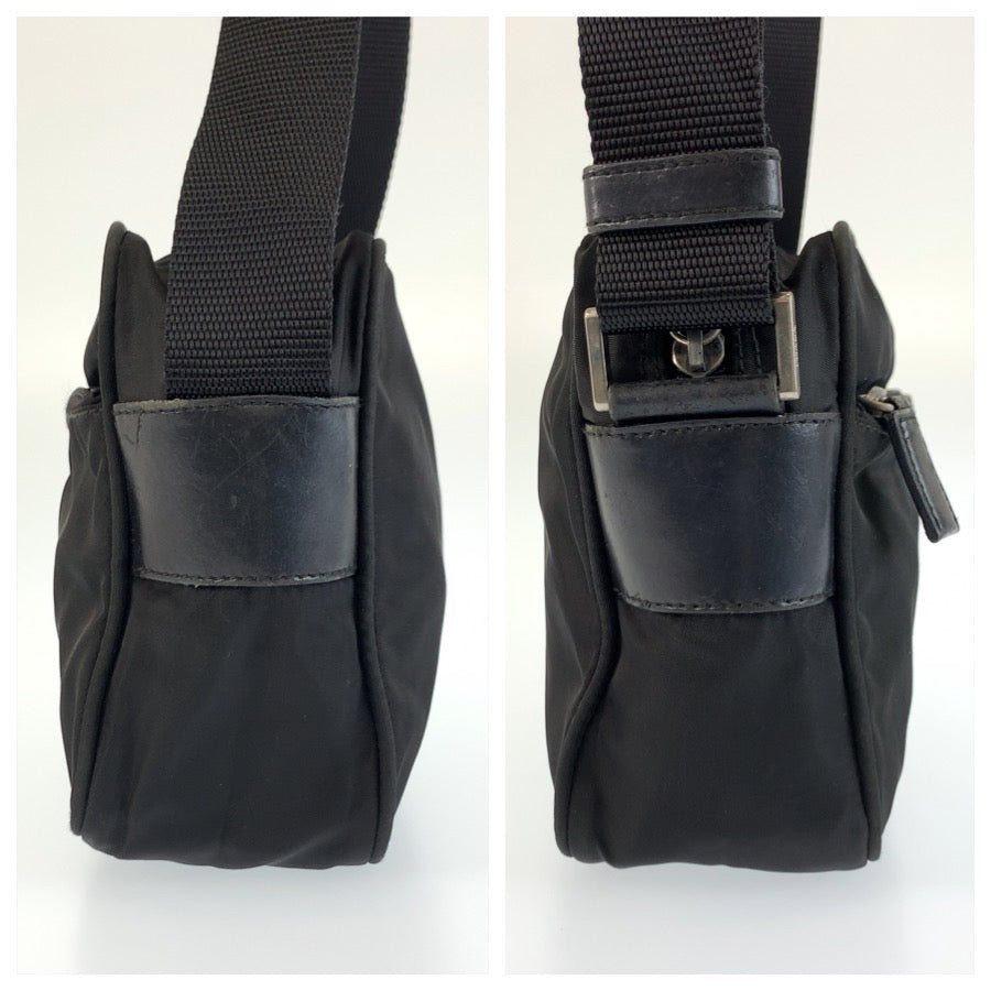 26222
PRADA プラダ テスート 三角ロゴプレート ブラック 黒 シルバー金具 ナイロン ショルダーバッグ カメラバッグ ポシェット メンズ ABP37