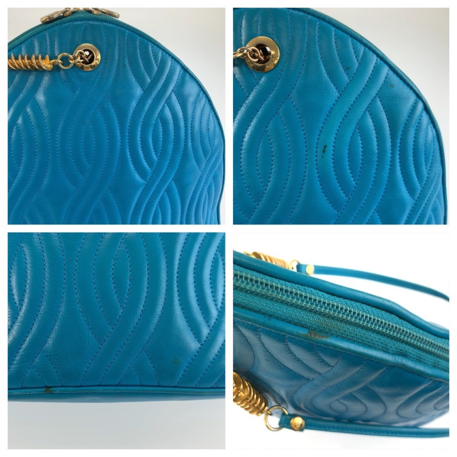 26266
FENDI フェンディ ヴィンテージ パスタ マカロニ ブルー ゴールド金具 レザー C-13404 ショルダーバッグ ポシェット レディース AB56
