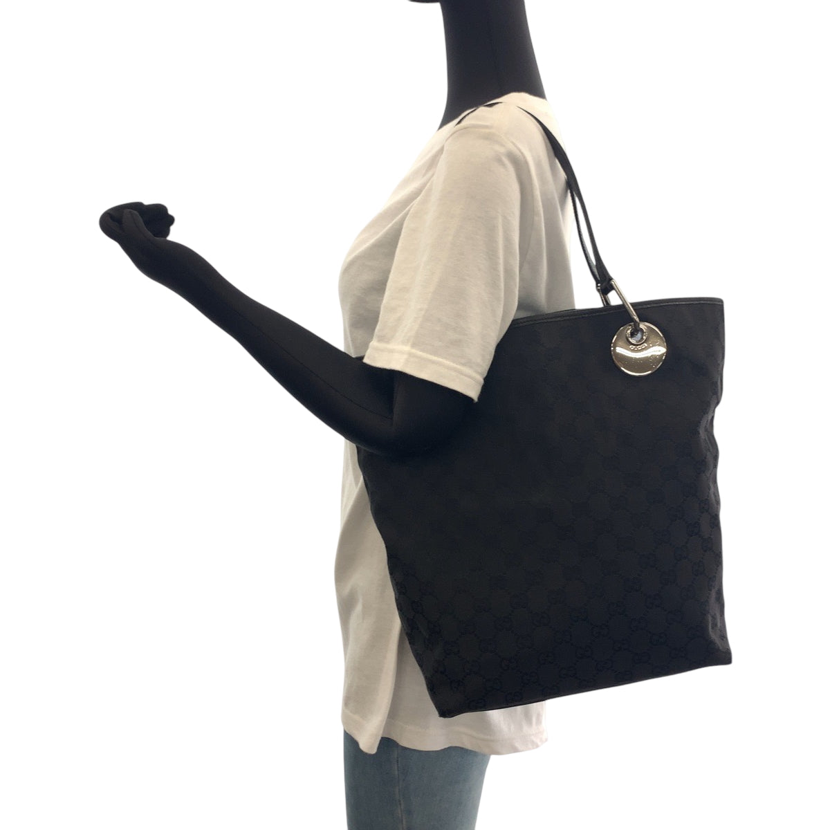 26300
GUCCI グッチ ブラック 黒 シルバー金具 GGキャンバス 10836 トートバッグ ショルダーバッグ レディース ABP35