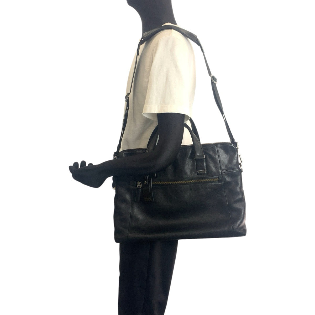 26331
TUMI トゥミ BEACON HILL Branch ブラック 黒 シルバー金具 レザー 68516D ビジネスバッグ ブリーフケース 2way メンズ ABP22