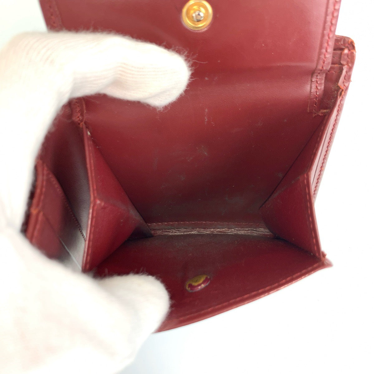 26385
CARTIER カルティエ マストライン ワインレッド ゴールド金具 レザー 折財布 コンパクトウォレット メンズ AB14