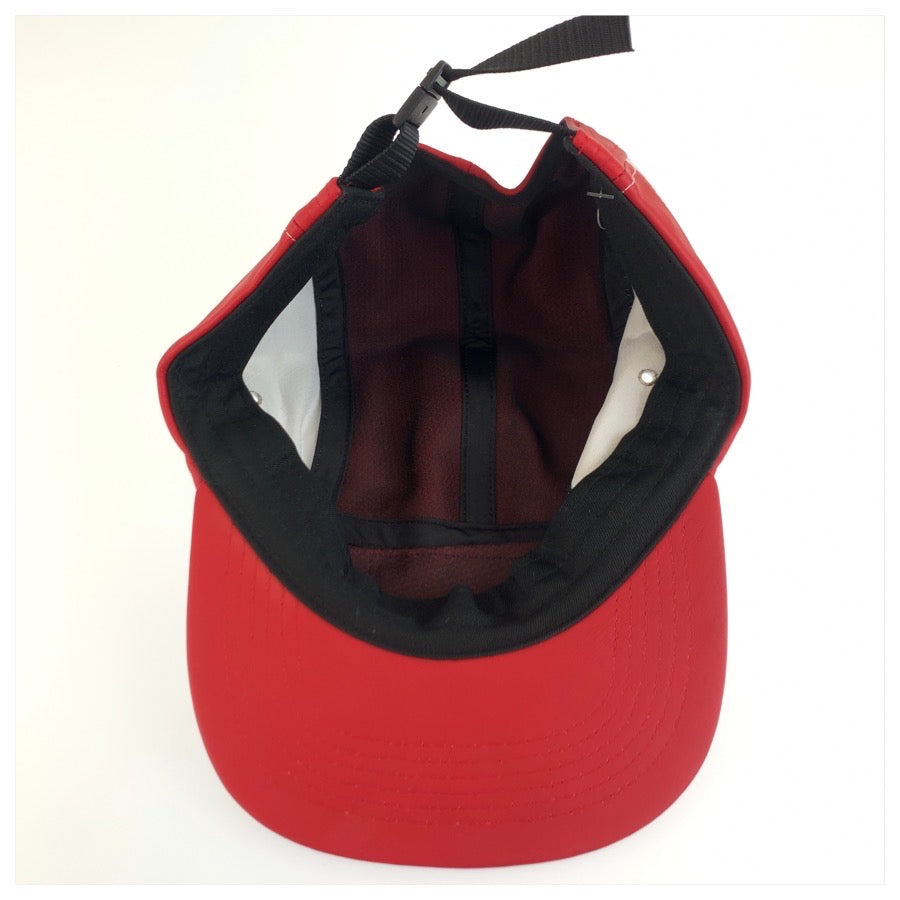 26421
Supreme シュプリーム 2-Tone Leather Camp Cap レッド ホワイト レザー キャップ 帽子 メンズ SA