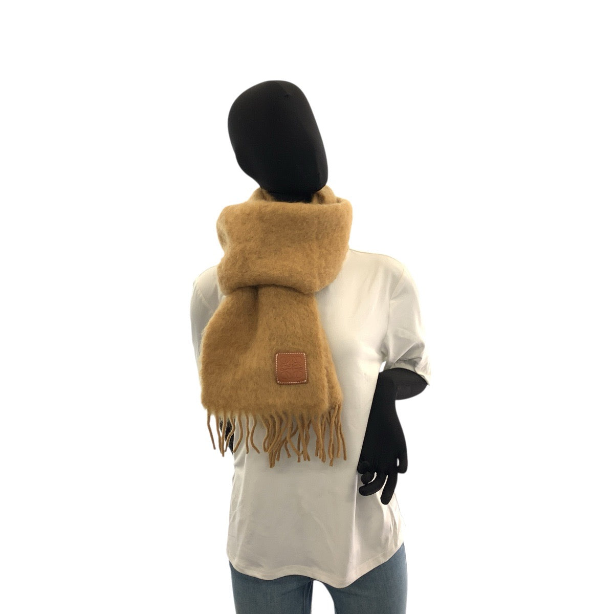 26475
LOEWE ロエベ アナグラム ベージュ キャラメル ウール / モヘア A-28003861 マフラー スカーフ 男女兼用 レディース A32