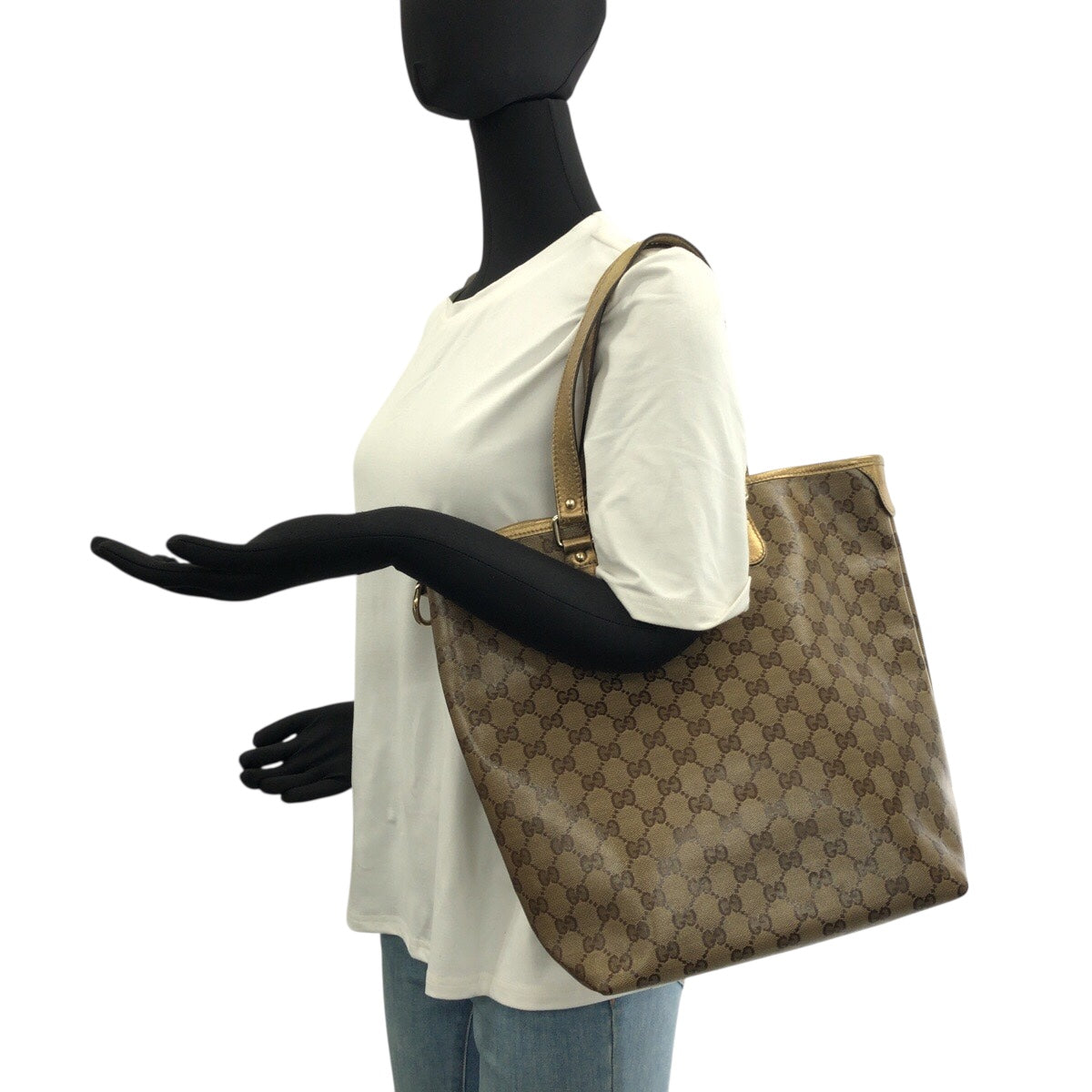 26482
GUCCI グッチ GGクリスタル ベージュ ゴールド ゴールド金具 PVC 189896 トートバッグ ショルダーバッグ レディース AB28