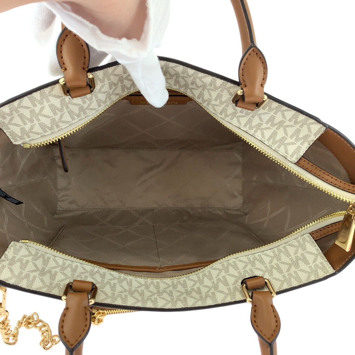 26492
Michael Kors マイケルコース サッチェル ミディアム アイボリー グレー ゴールド金具 PVC ショルダーバッグ ハンドバッグ 2way レディース SA18
