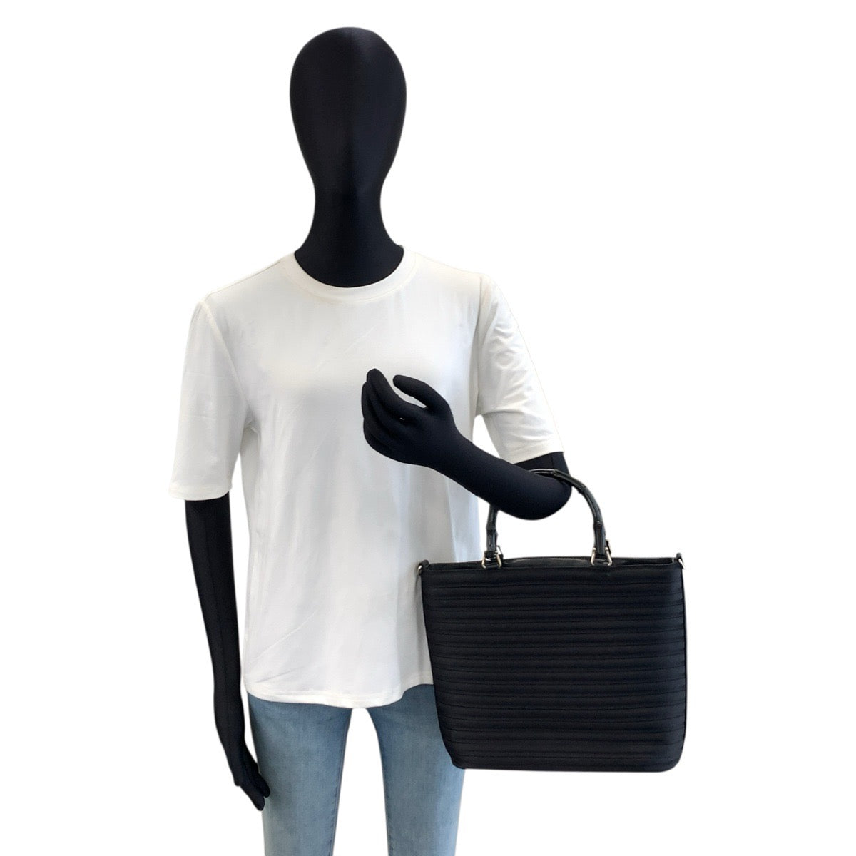 26528
GUCCI グッチ バンブー ブラック 黒 シルバー金具 キャンバス 000 1998 0588 ハンドバッグ ショルダーバッグ 2way レディース AB30
