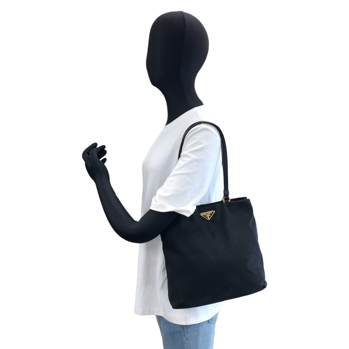 26534
PRADA プラダ テスート 三角ロゴプレート ブラック 黒 ゴールド金具 ナイロン トートバッグ ショルダーバッグ レディース AB35