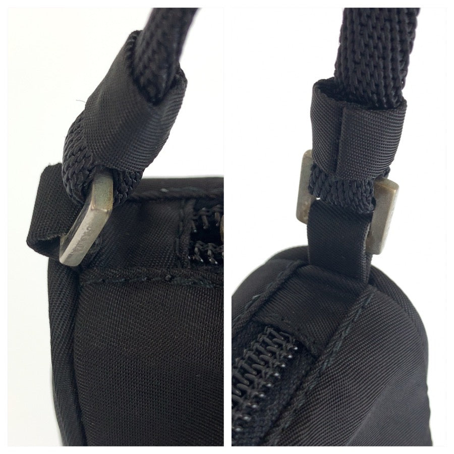 26542
PRADA プラダ テスート 三角ロゴプレート ブラック 黒 シルバー金具 ナイロン ハンドバッグ アクセサリーポーチ レディース A42