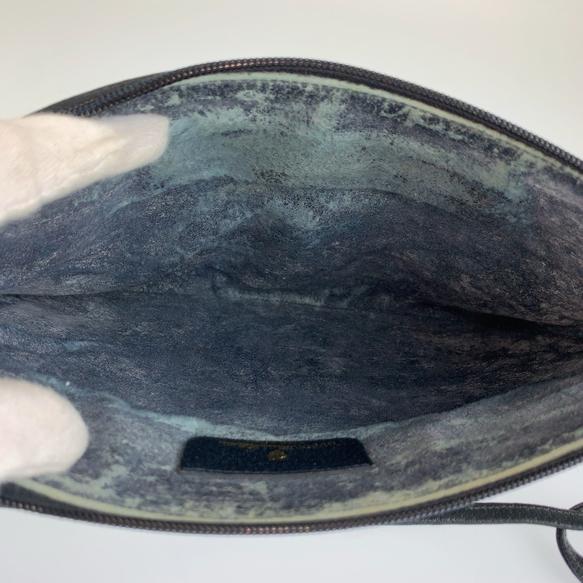 26565
GUCCI グッチ ヴィンテージ グレー ネイビー GGスプリームキャンバス / レザー 904 02 026 ショルダーバッグ ポシェット レディース AB28