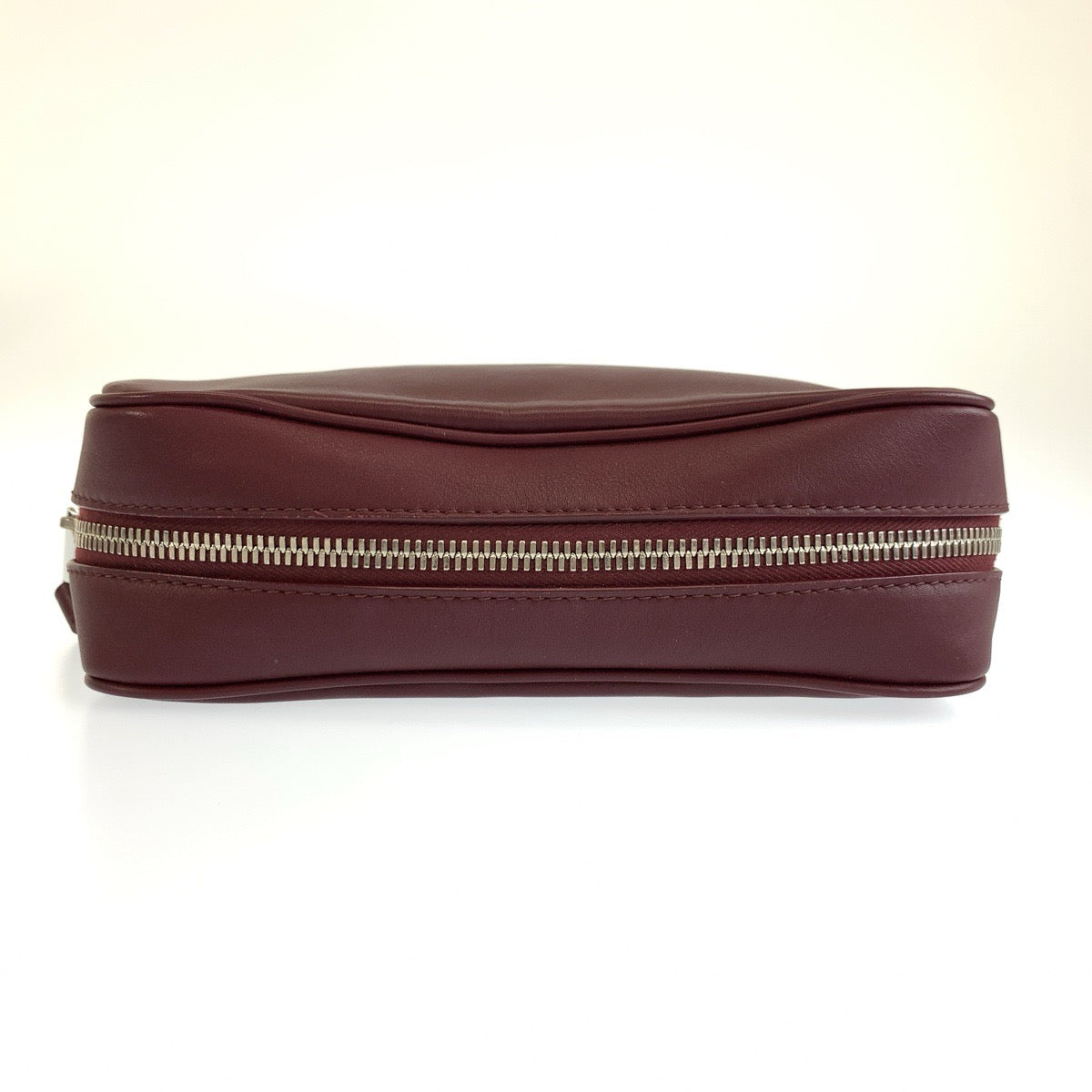 26567
BOTTEGAVENETA ボッテガヴェネタ ワインレッド ボルドー レザー クラッチバッグ セカンドバッグ ポーチ メンズ A44
