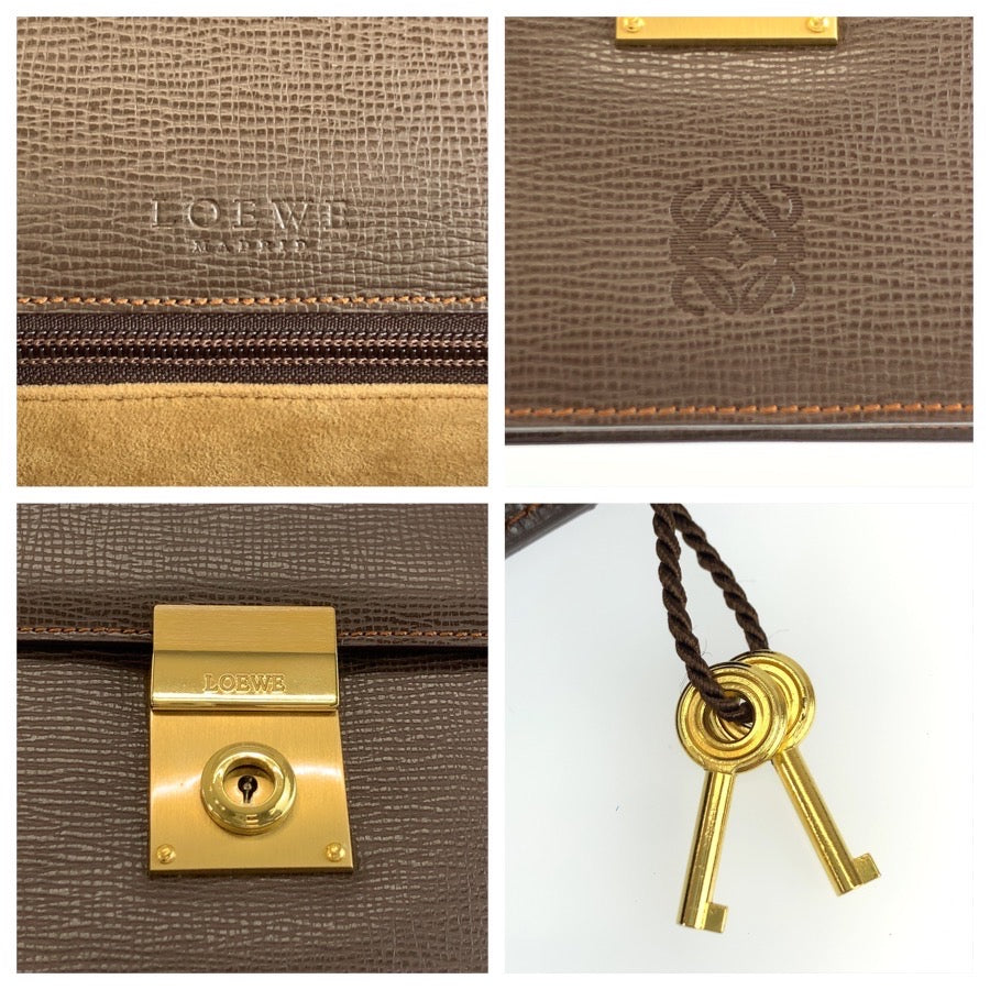 26578
LOEWE ロエベ アナグラム ブラウン ゴールド金具 レザー クラッチバッグ セカンドバッグ メンズ A21
