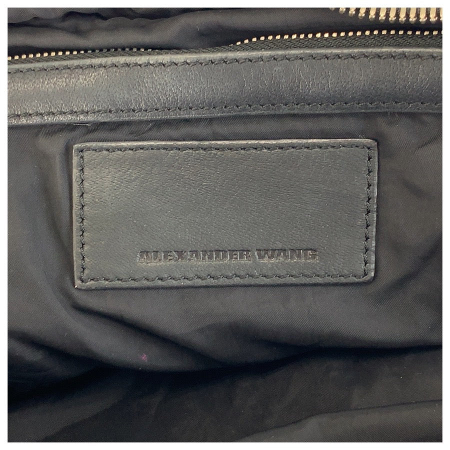 26579
Alexander Wang アレキサンダーワン ブラック 黒 シルバー金具 レザー ショルダーバッグ ポシェット レディース AB21