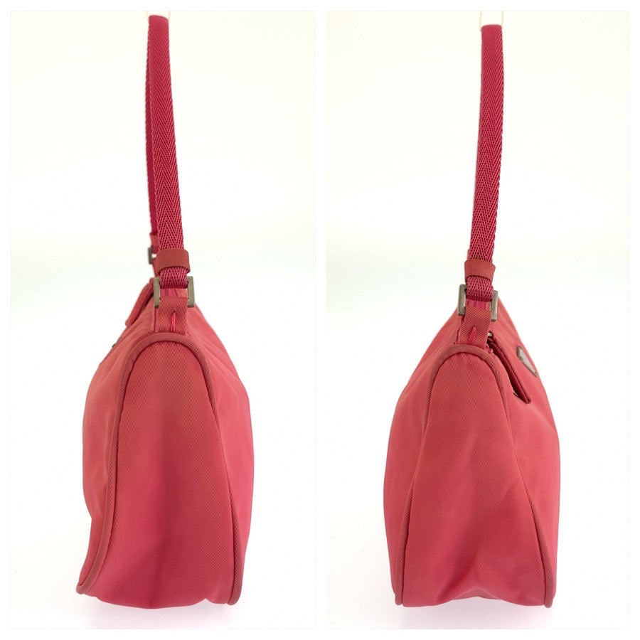 26593
PRADA プラダ テスート 三角ロゴプレート ピンク シルバー金具 ナイロン ハンドバッグ アクセサリーポーチ レディース AB29