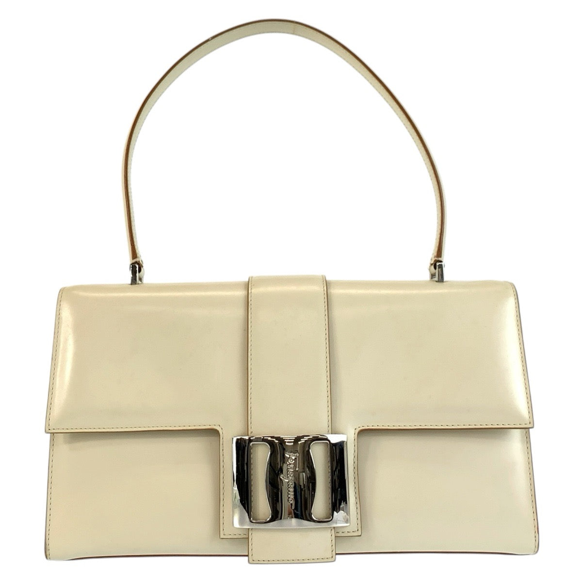 26600
Salvatore Ferragamo サルヴァトーレフェラガモ ヴァラ ベージュ シルバー金具 レザー BA-21 24 05 ショルダーバッグ レディース AB28