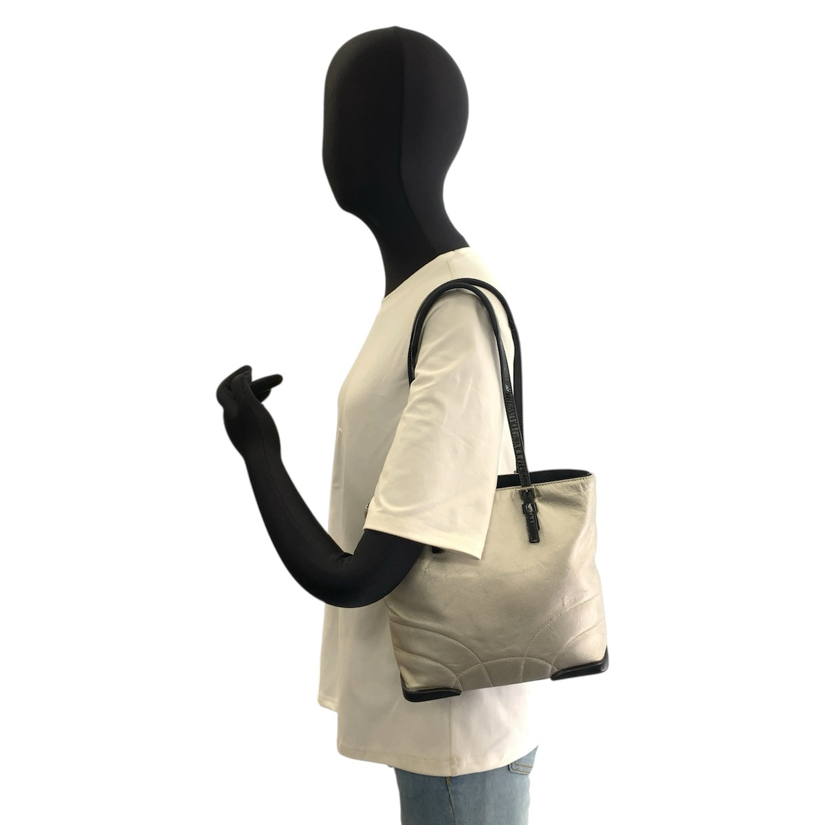 26627
PRADA プラダ シルバー ブラック レザー トートバッグ ショルダーバッグ レディース AB28