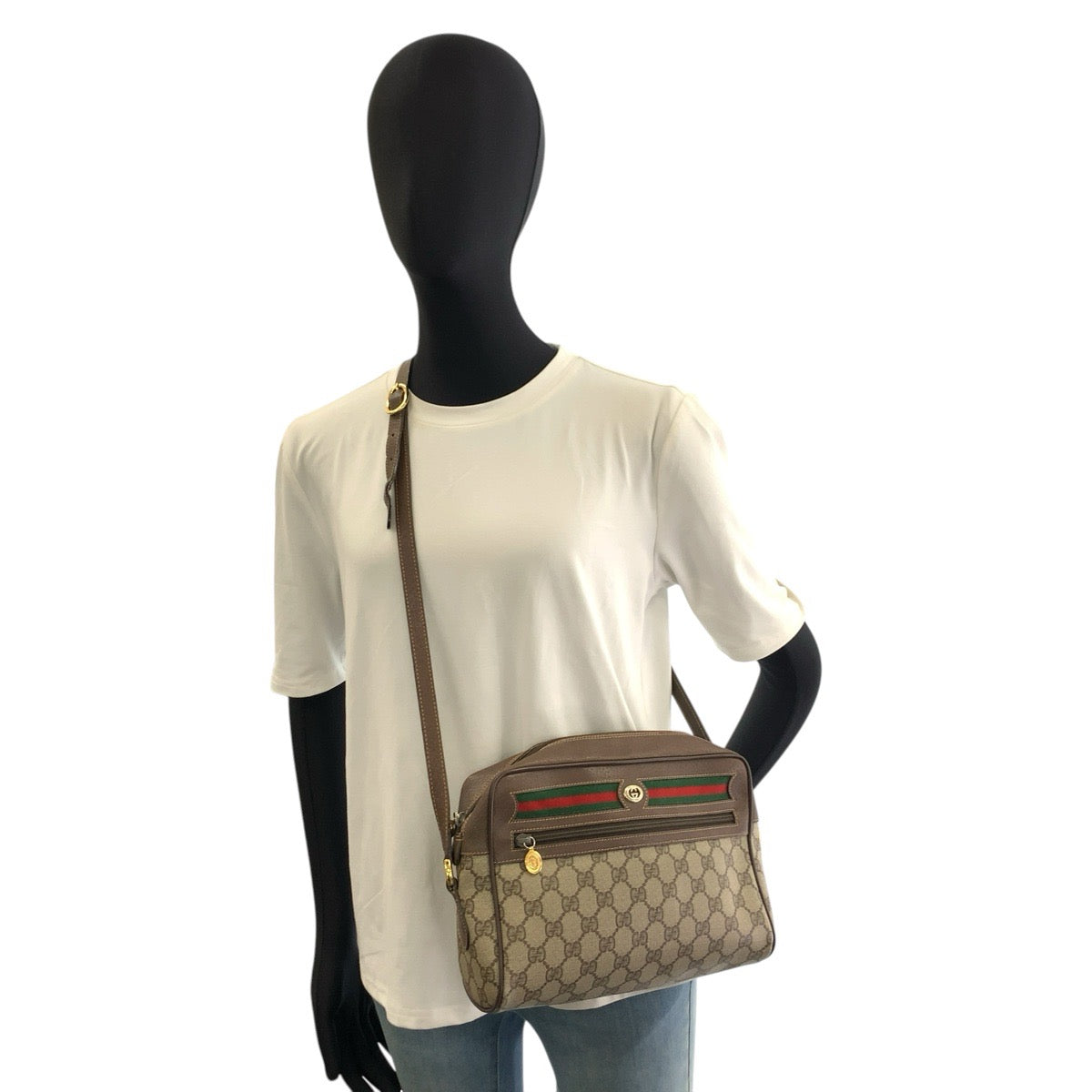 26645
GUCCI グッチ ヴィンテージ シェリーライン ブラウン ベージュ ゴールド金具 GGスプリームキャンバス / レザー 56 02 088 ショルダーバッグ ポシェット レディース AB37