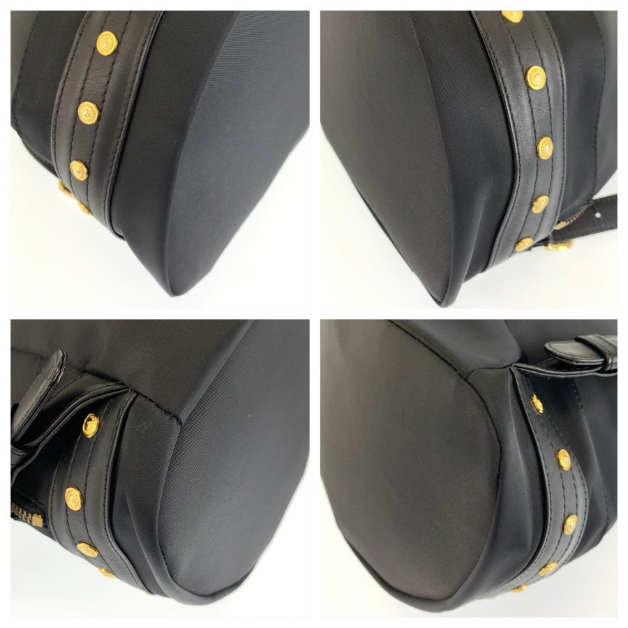26646
VERSACE ヴェルサーチ サンバースト ブラック 黒 ゴールド金具 ナイロン リュックサック バックパック レディース AB33