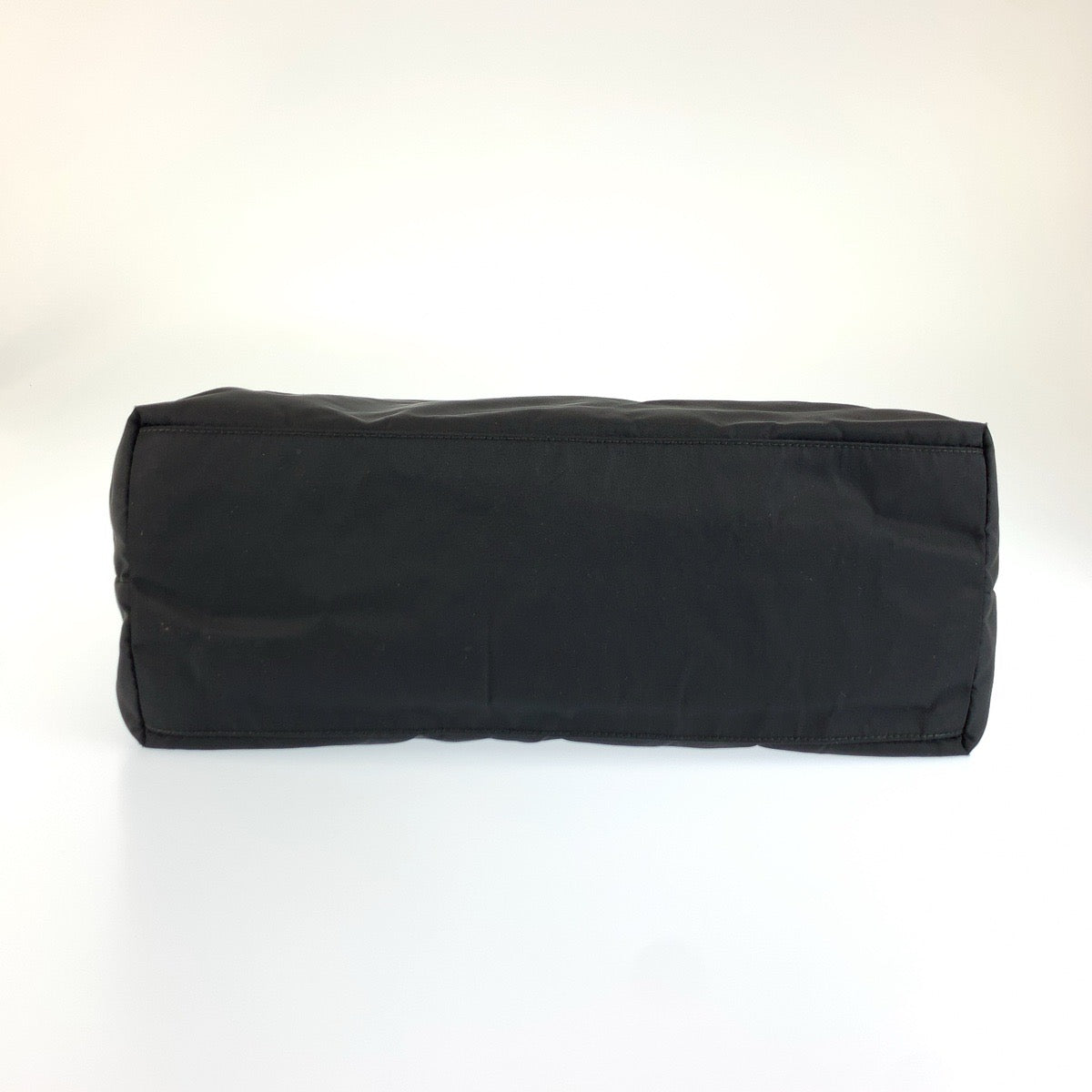 26654
PRADA プラダ テスート 三角ロゴプレート ブラック 黒 シルバー金具 ナイロン / レザー トートバッグ ショルダーバッグ レディース ABP37
