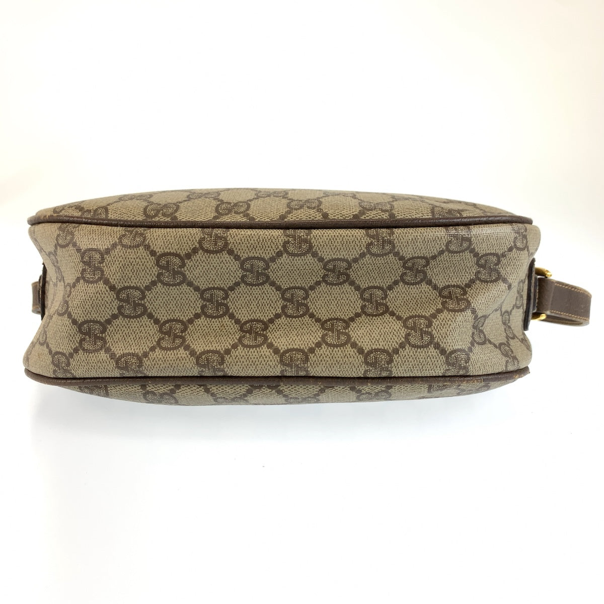 26656
GUCCI グッチ ヴィンテージ シェリーライン ベージュ ブラウン ゴールド金具 GGスプリームキャンバス / レザー 001 115 0918 ショルダーバッグ ポシェット レディース AB32