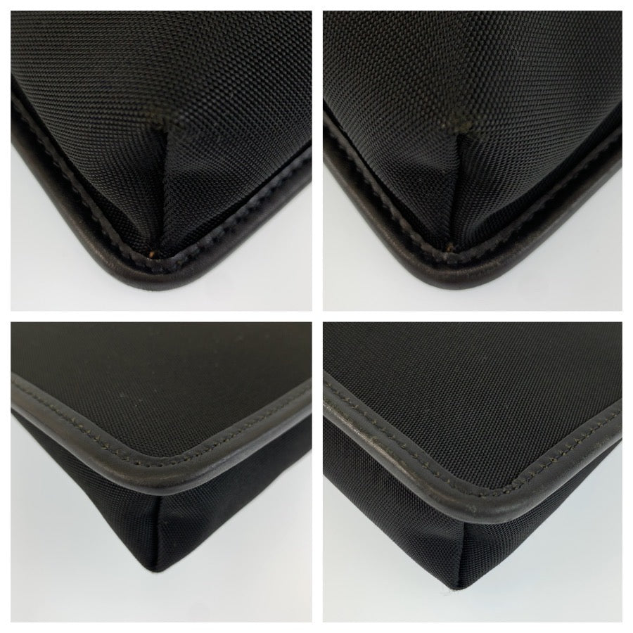 26662
GUCCI グッチ ブラック 黒 シルバー金具 ナイロン / レザー 92562 ショルダーバッグ メッセンジャーバッグ レディース AB28