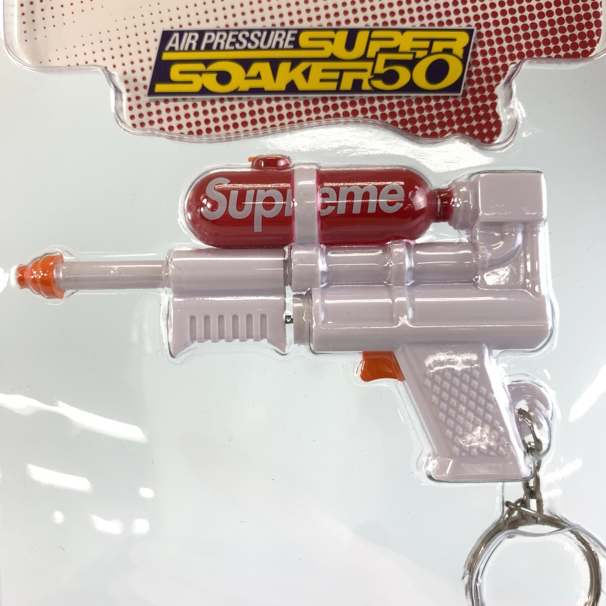 26693
Supreme シュプリーム SUPER SOAKER 50 WATER BLASTER KEYCHAIN ホワイト レッド プラスチック キーホルダー キーチェーン メンズ S