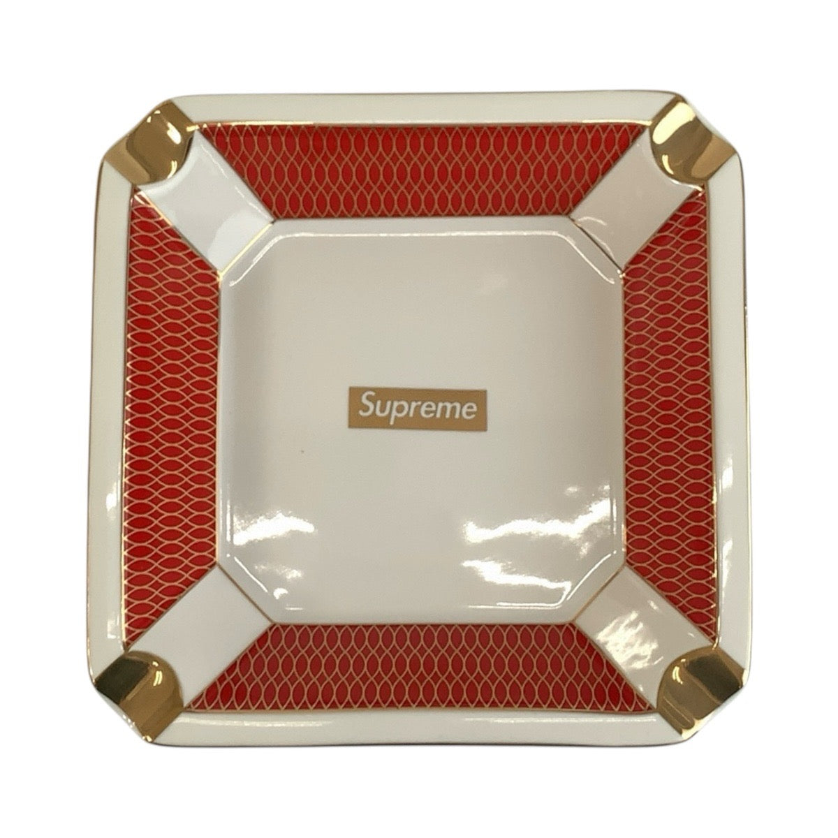 26695
Supreme シュプリーム Small Ashtray レッド ホワイト ガラス 灰皿 アッシュトレイ 小物トレイ メンズ SA