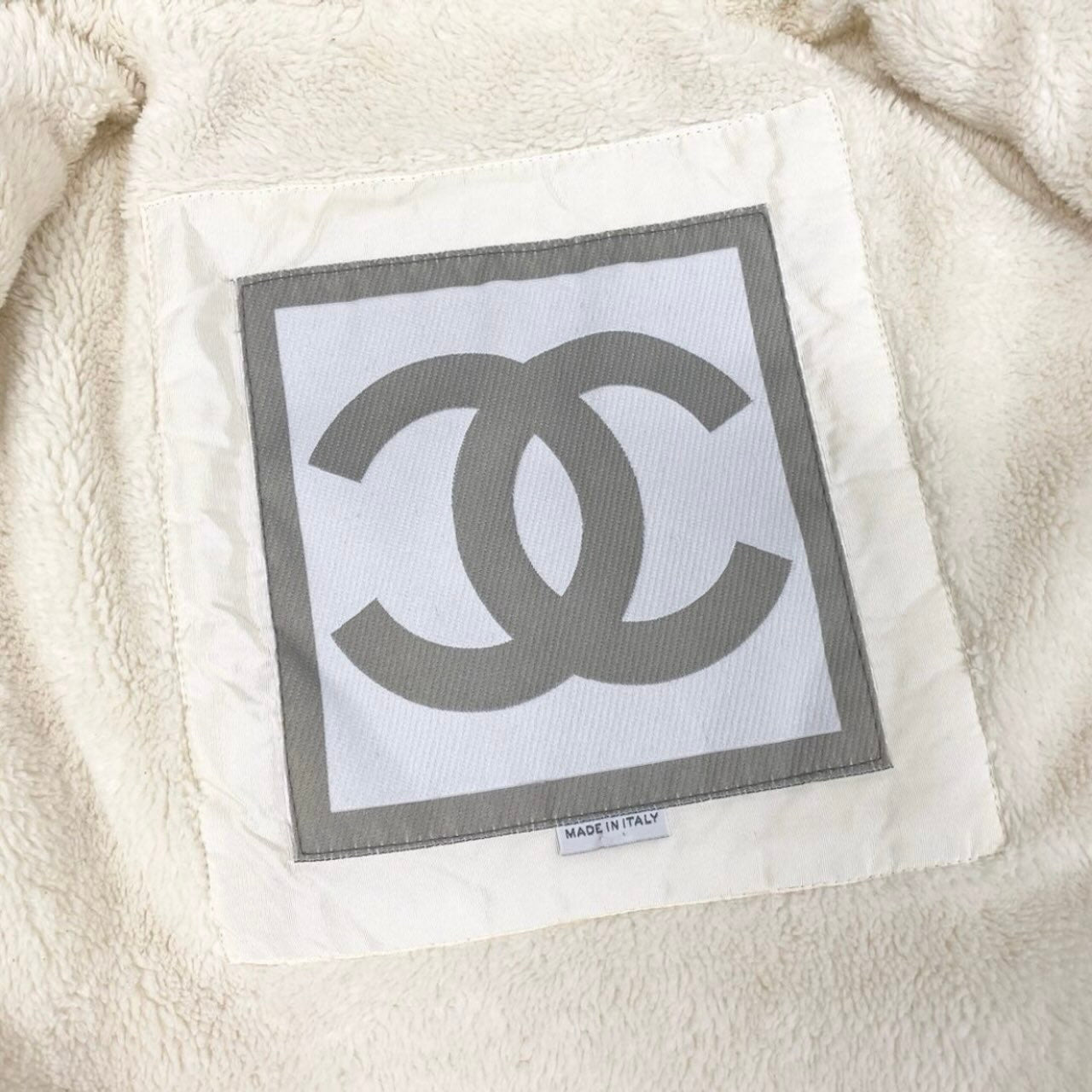CHANEL シャネル シャネルスポーツ ココマーク ワッペン アイボリー ポリエステル / コットン 3H4624DR 中綿コート レディース AB