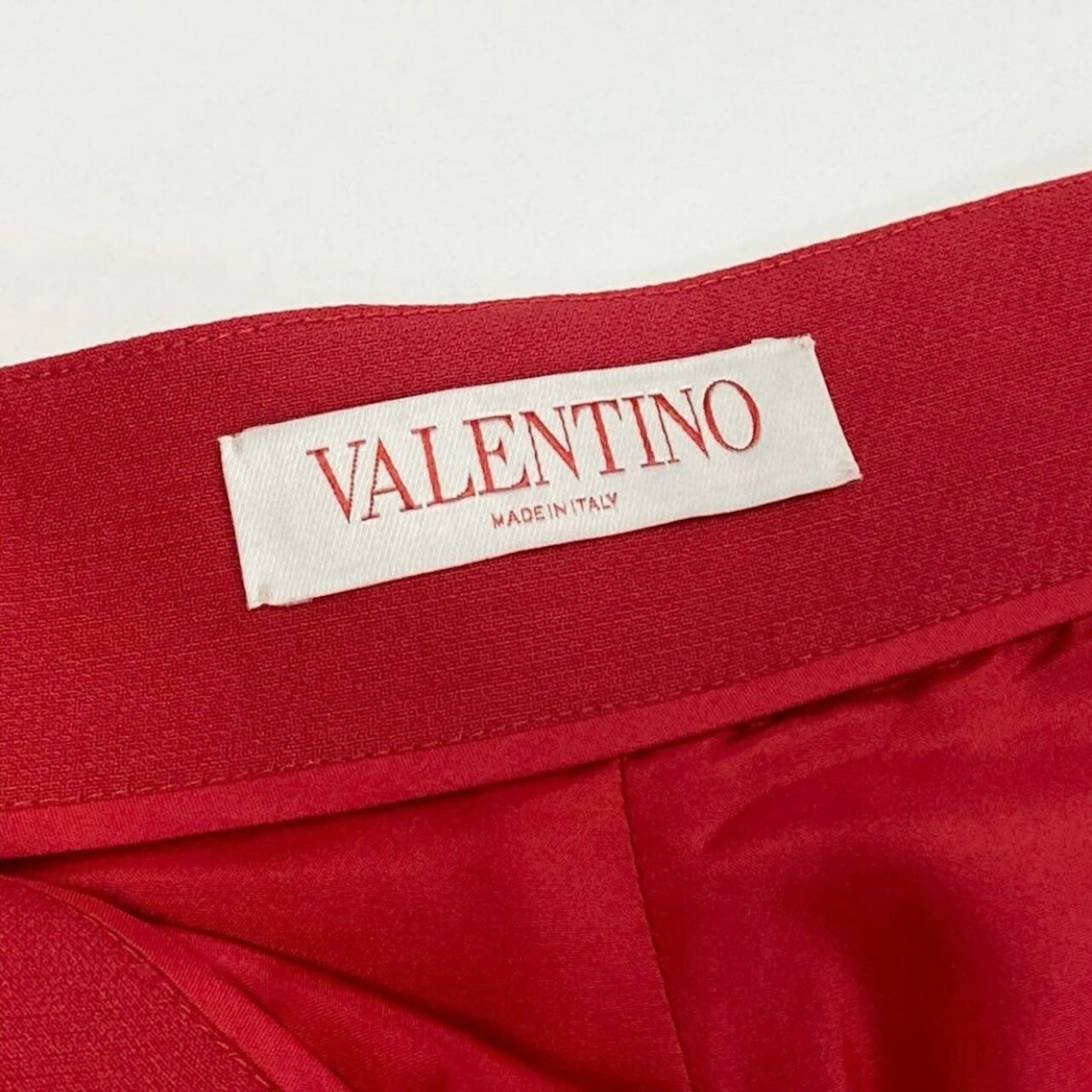 VALENTINO ヴァレンティノ Vゴールドロゴ ハイウエスト レッド ウール / シルク ショートパンツ レディース AB